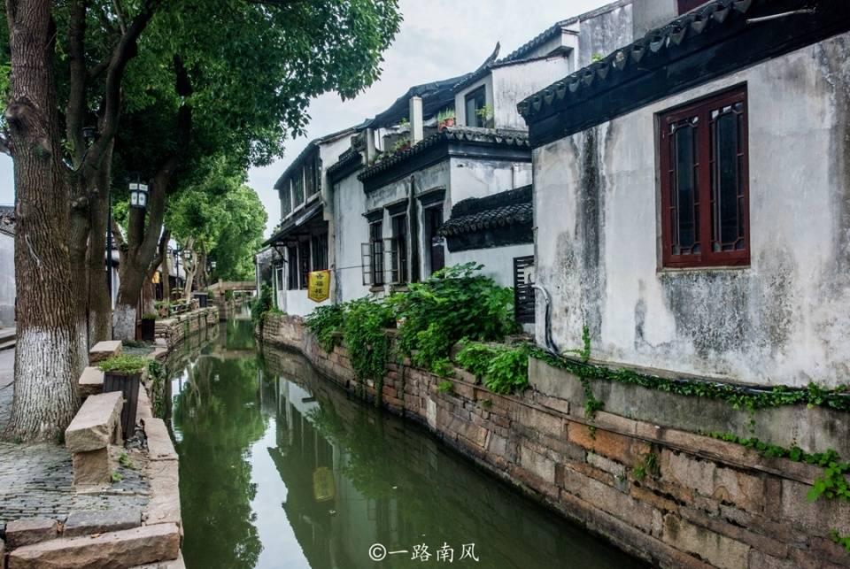 救援可爱少女
